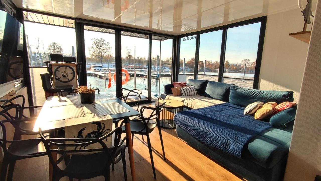 Houseboat Water King Apartament Plywajacy Dom Na Wodzie, 7 Os วรอตซวาฟ ภายนอก รูปภาพ