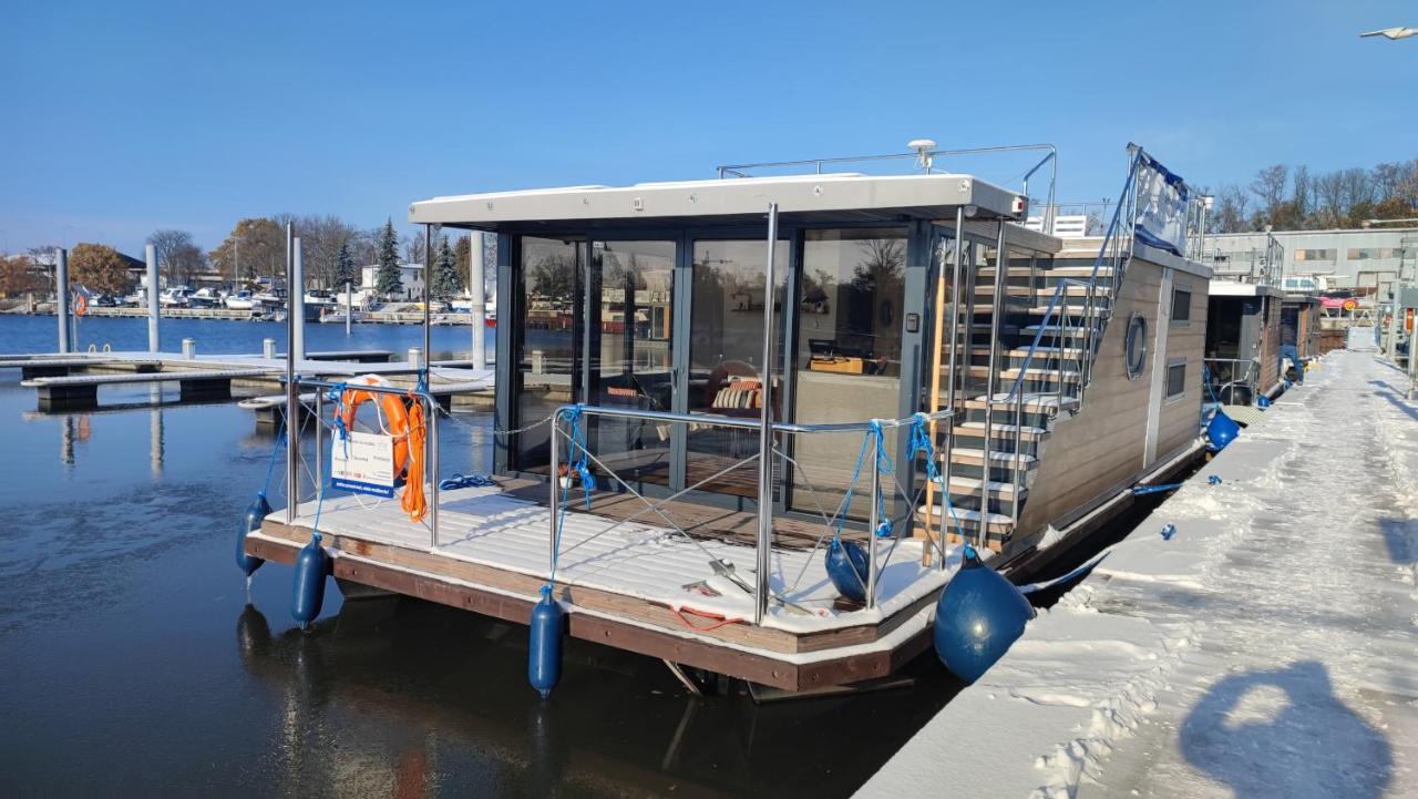 Houseboat Water King Apartament Plywajacy Dom Na Wodzie, 7 Os วรอตซวาฟ ภายนอก รูปภาพ